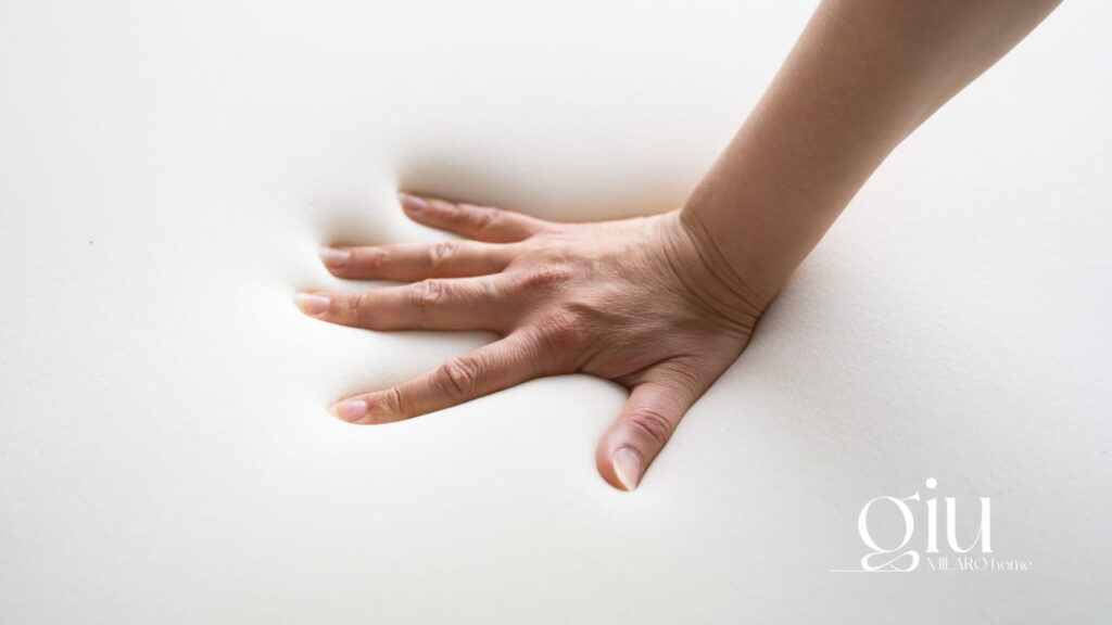 materac z pamięcią kształtu